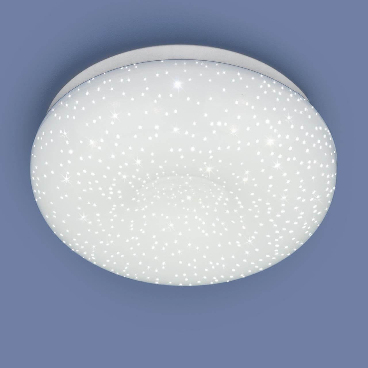 Встраиваемый светодиодный светильник Elektrostandard 9910 LED 8W WH белый 4690389123573. 