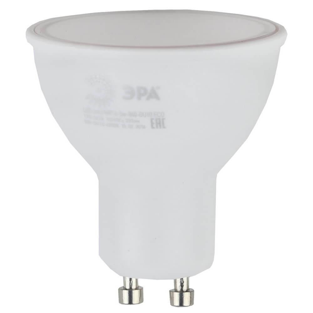 Лампа светодиодная ЭРА GU10 5W 4000K матовая ECO LED MR16-5W-840-GU10. 