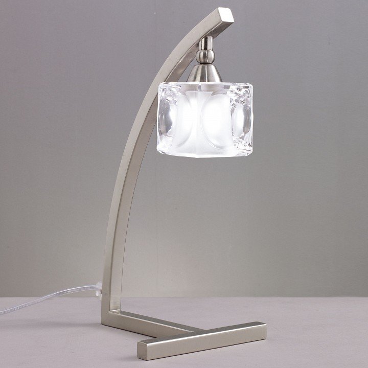 Настольная лампа декоративная Mantra Cuadrax 0004031 SATIN. 