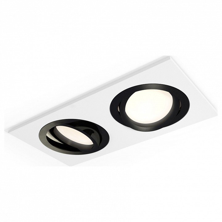 Точечный светильник Ambrella light Techno Spot XC7635081. 