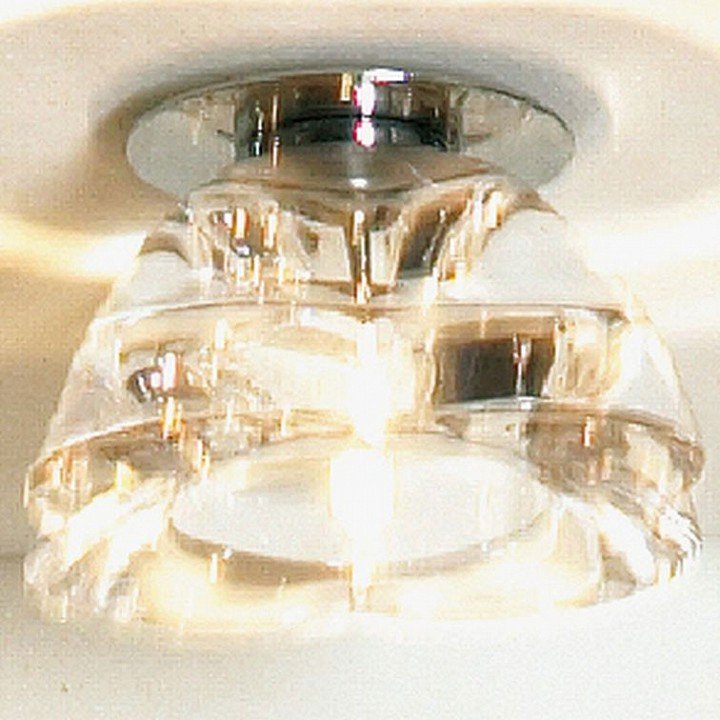 Точечный светильник Montagano LSC-6100-01. 