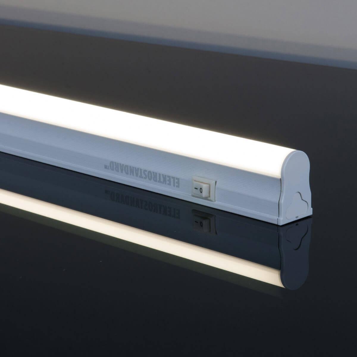 Мебельный светодиодный светильник Elektrostandard Led Stick T5 60cm 48Led 9W 4200К 4690389073823. 