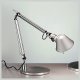Офисная настольная лампа Artemide Tolomeo Micro A011800. 